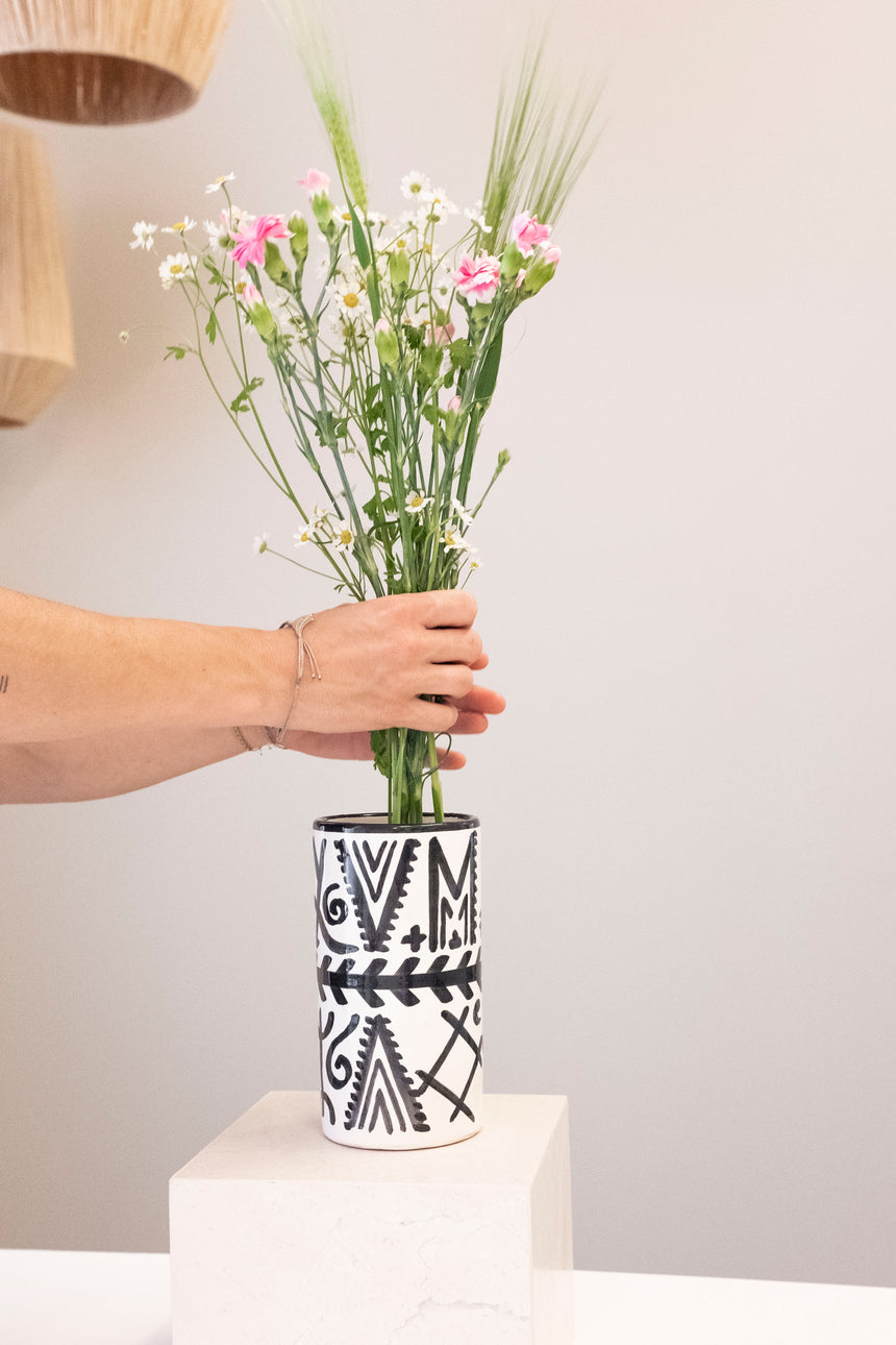 Ceramic - Vase - Illustrated